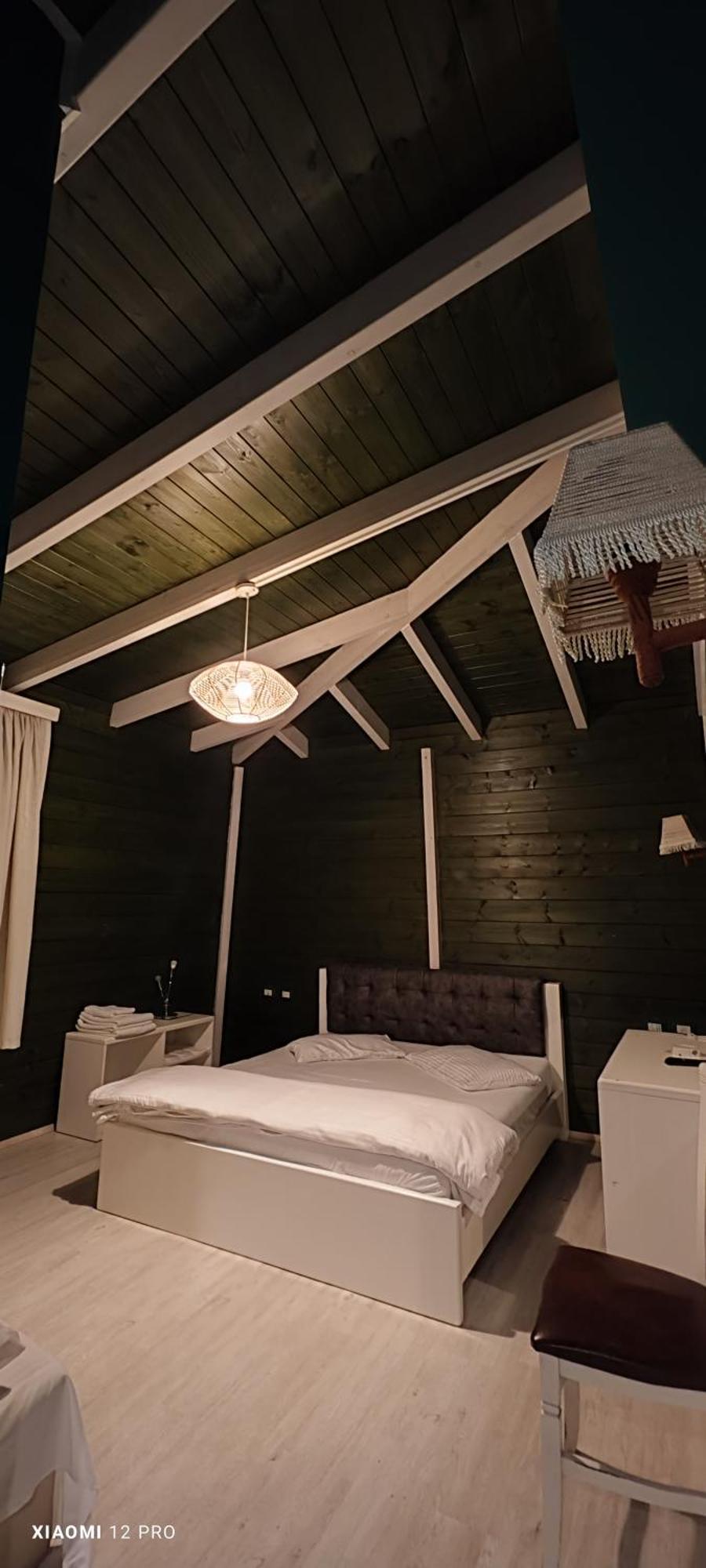Hotel Kastria Tirana Zewnętrze zdjęcie