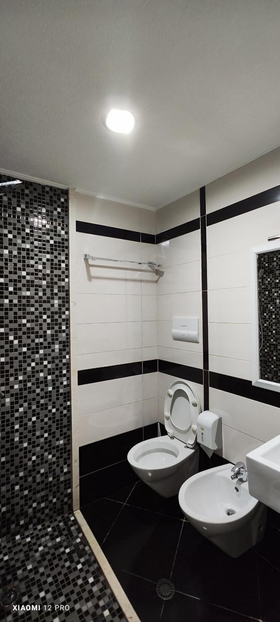 Hotel Kastria Tirana Zewnętrze zdjęcie